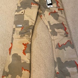DC Snowboard/Ski pants NWTs